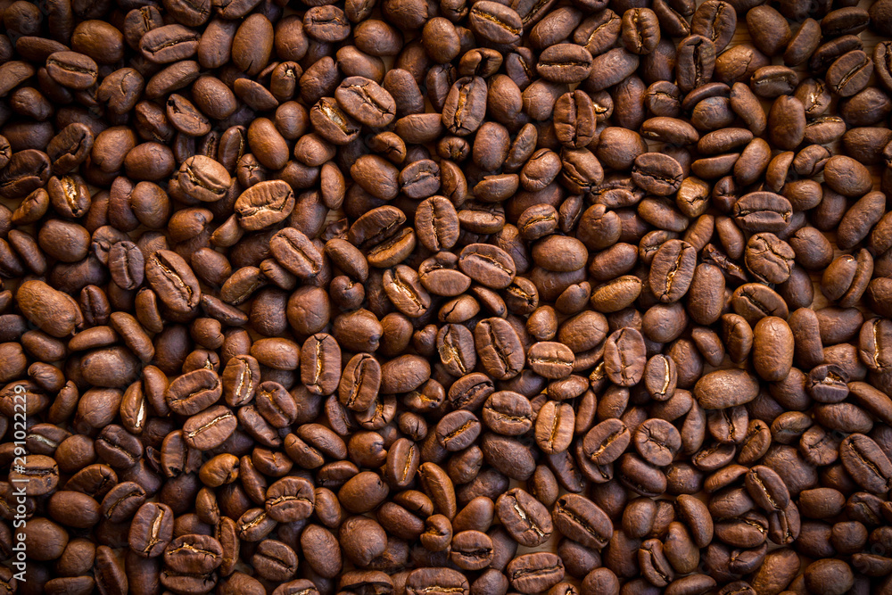 Obraz premium Tło palonych ziaren kawy