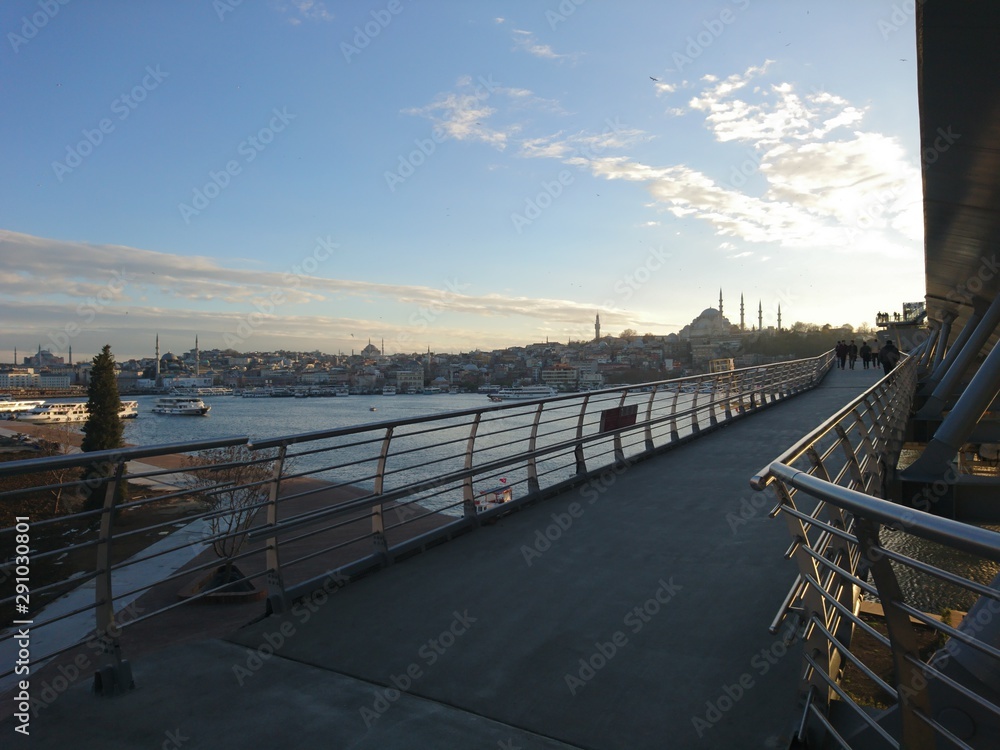 bridge over the glden horn  istanbul