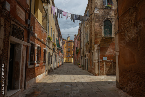 Walkway Passageway Venice Italy © Isaias