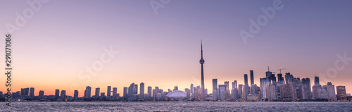 Toronto city skyline at night, Ontario, Canada © surangaw