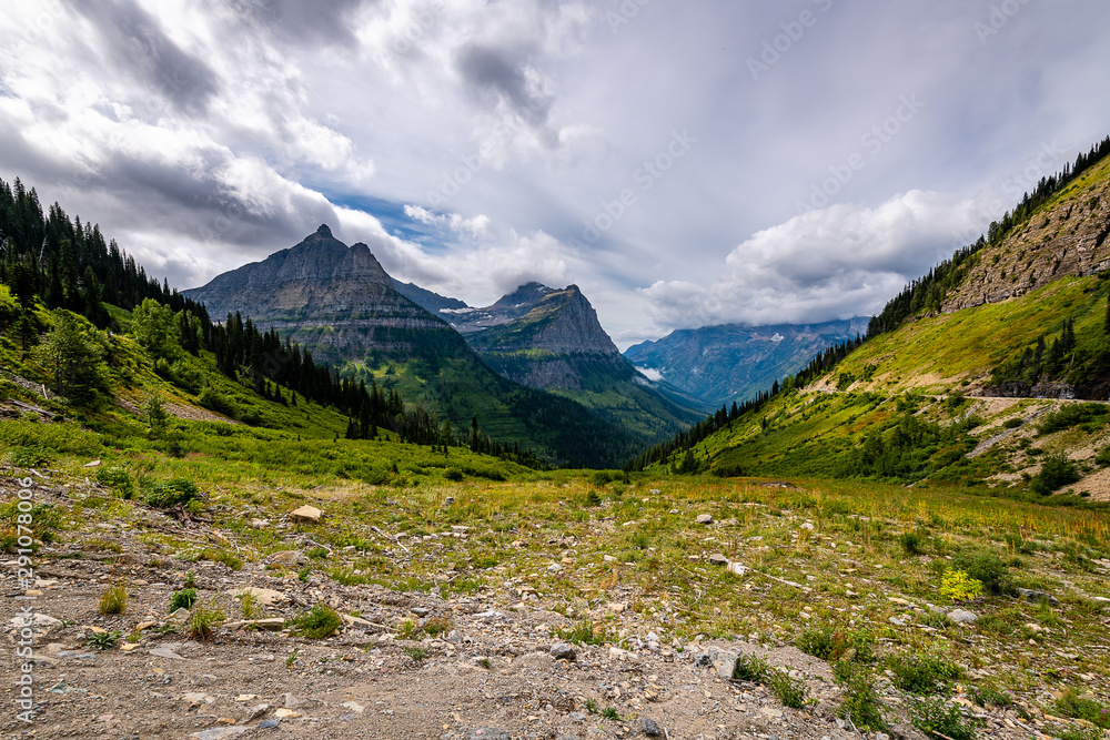 Driving the Going-to-the-Sun Road in Glacier National Park, Montana Driving the Going-to-the-Sun Road in Glacier National Park, Montana
