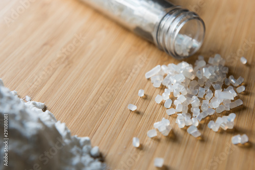 Biodegradable plastic pellets made from starch