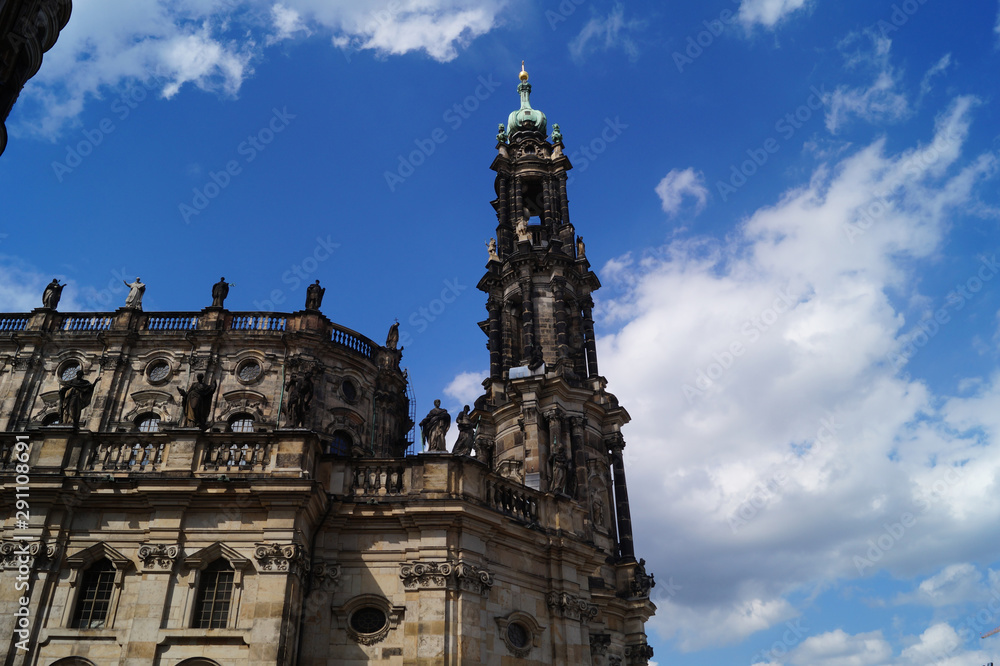 Die katholische Hofkirche in Dresden Die katholische Hofkirche in Dresden