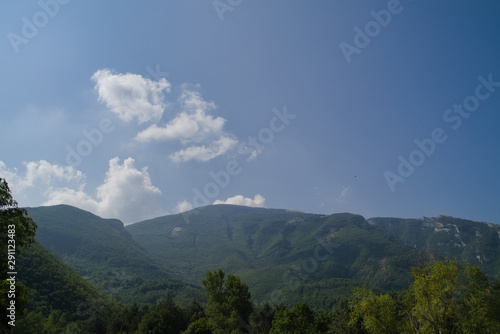 vista dal sentiero 208 fosso dell eremo a Piobbico