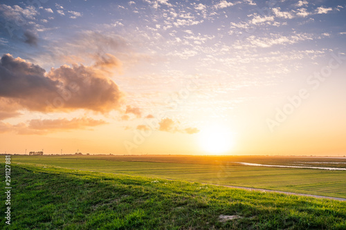 Sonnenuntergang an der Nordesseküste