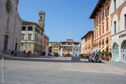 Pietrasanta Kunst Stadtansicht