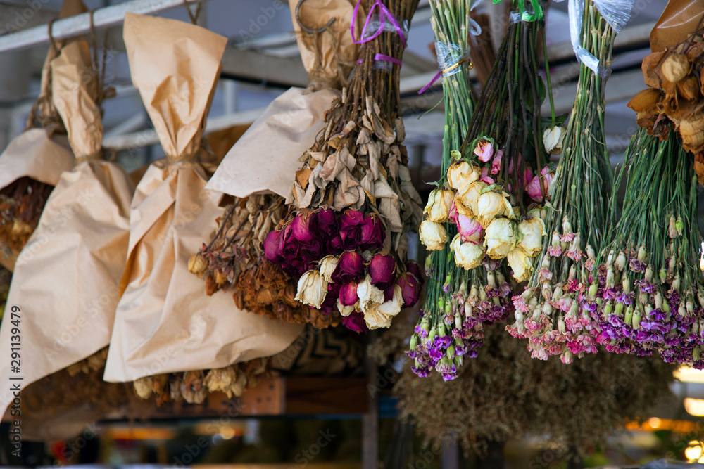 Dried flowers hanging on the wall, Dried floral arrangement,