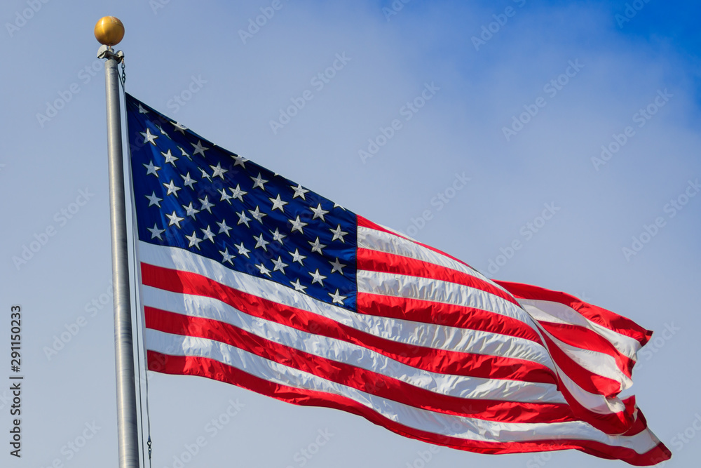 U.S. Flag U.S. Flag