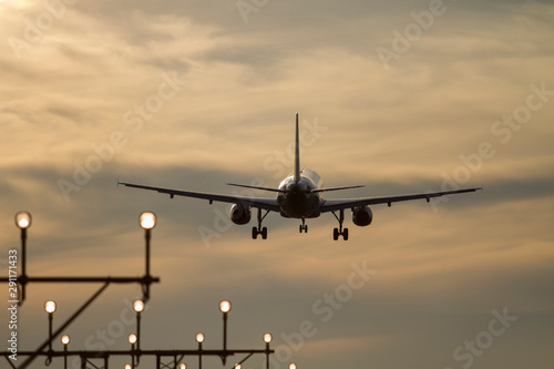 Airplane landing, the end of the trip. © DaniRodri