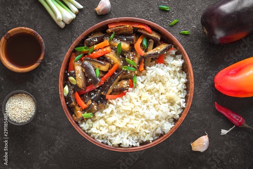 Tableau sur toile Vegetable stir fry with rice