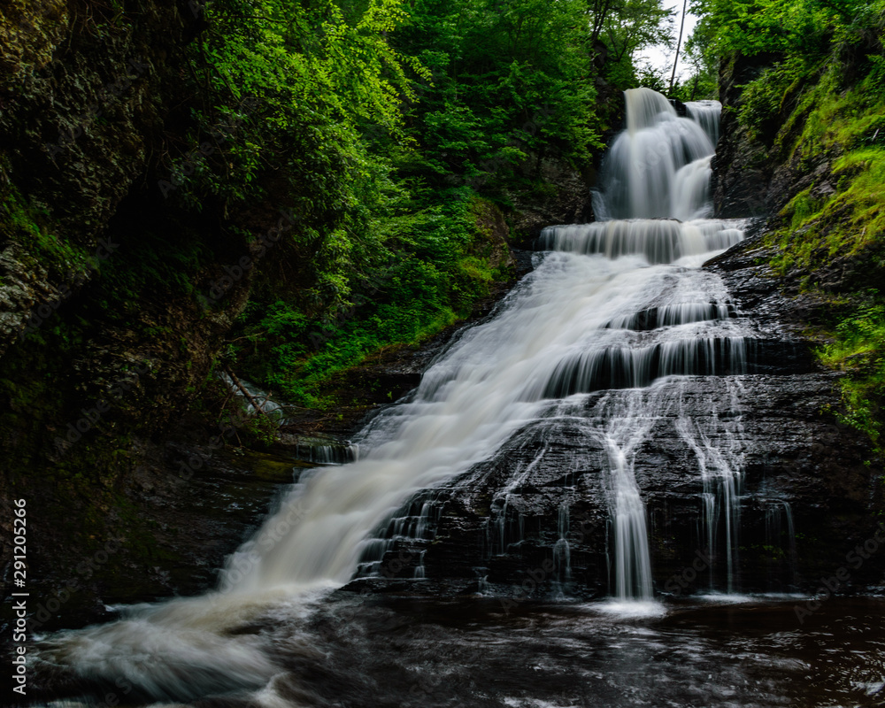 Obraz premium Dingmans Falls