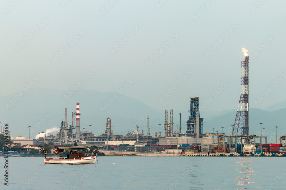 Tupras Izmit (Kocaeli) petroleum refinery. Tupras is Turkey's largest oil refinery