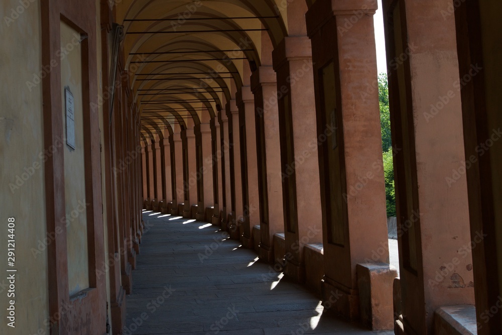 tuscan corridor