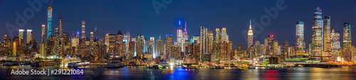 New York City Manhattan buildings skyline evening © blvdone