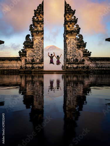 Lempuyang temple photo