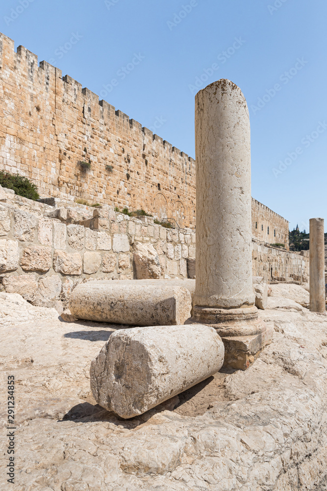 Archaeological site near the walls of the Temple Mount near the Dung