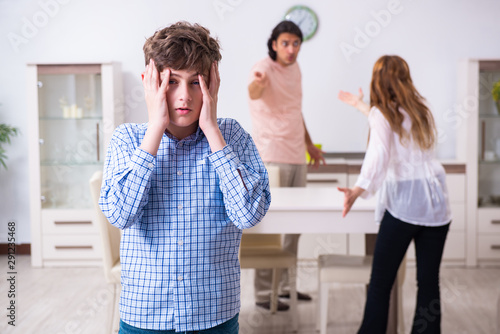 Fotografía Family conflict with husband and wife and child
