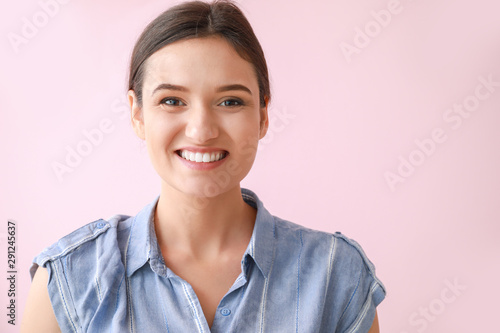 Portrait of happy young wom...