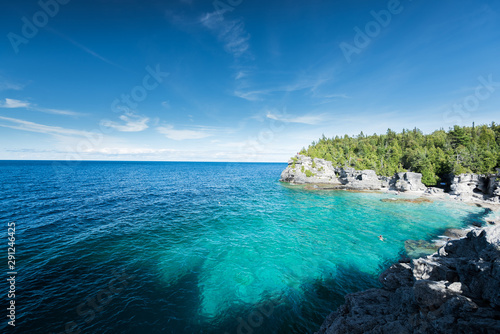 Fototapeta Naklejka Na Ścianę i Meble -  Beautiful landscape in Tobermory, Ontario, Canada