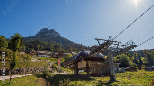 Konstfotografi Blick auf den Loser mit Talstationen der Loserbergbahnen