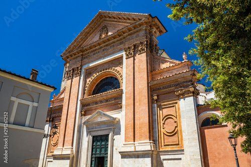 Cuadro en lienzo The cathedral of the city of Amelia, in Umbria