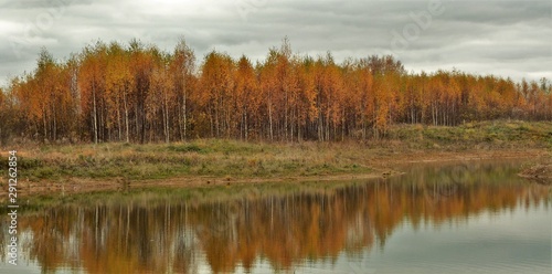 lake in autumn © игорь ромащенко