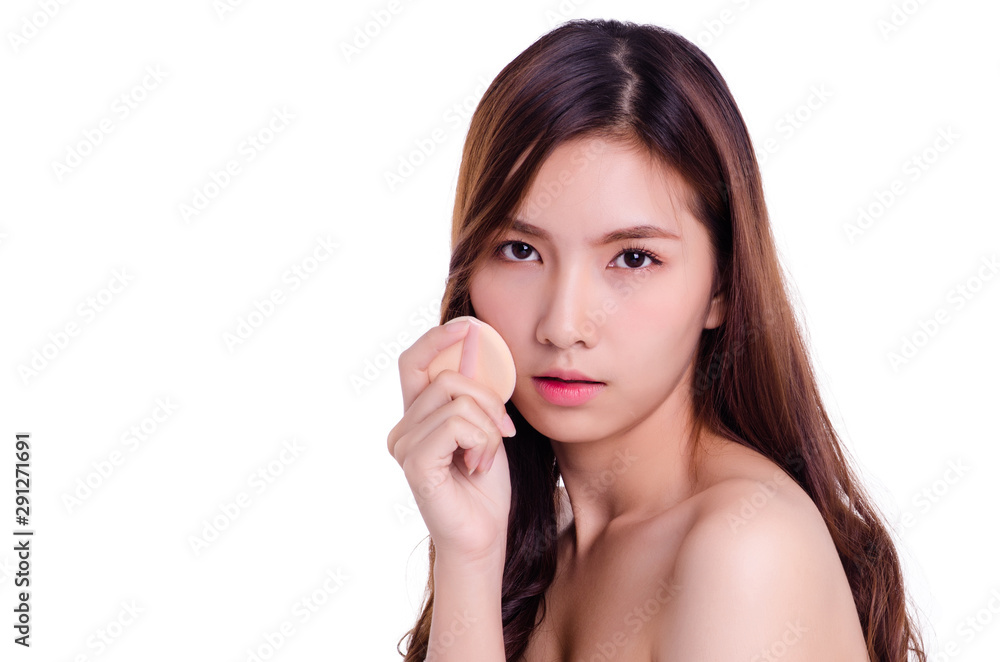 asian Young beautiful woman applying cosmetic powder on her face, natural makeup, beauty face, isolated over white background. asian Young beautiful woman applying cosmetic powder on her face, natural makeup, beauty face, isolated over white background.
