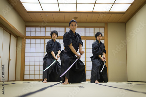 Obraz na plátně Samurai training in a traditional dojo in Tokyo