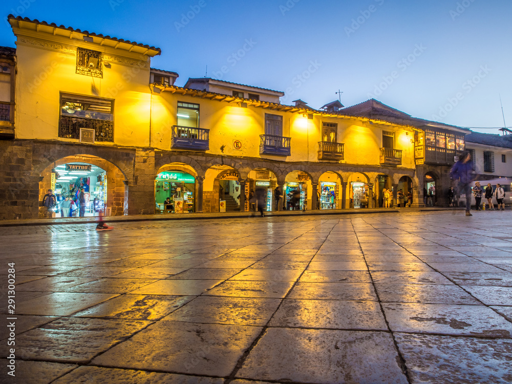 Foto Plaza de Armas, evening, Cusco