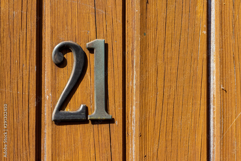 House number 21 House number 21