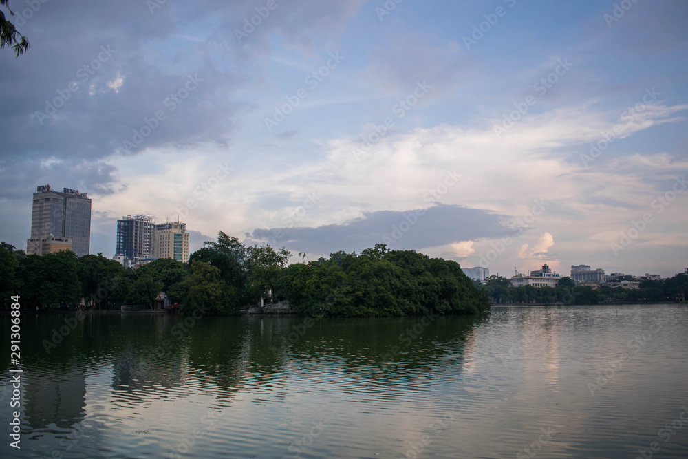 Lago de Hanoi 