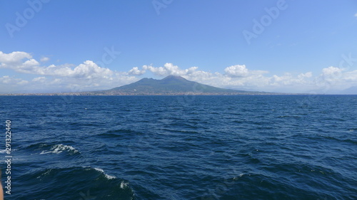 le Vésuve vue de la mer