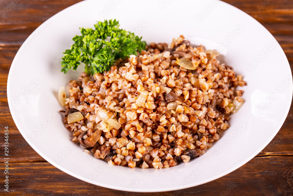 Buckwheat cereal with onions and mushrooms Buckwheat cereal with onions and mushrooms