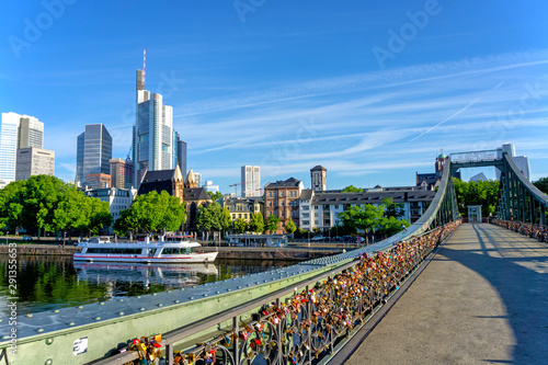 Bridge Eiserner Steg in Frankfurt