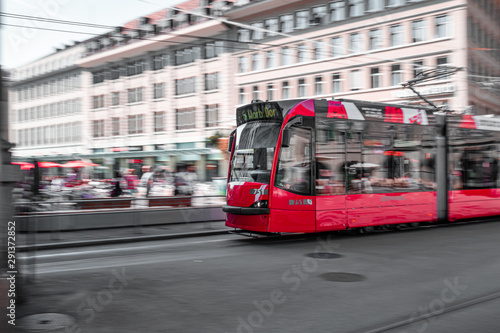 Rote Tram in Bern