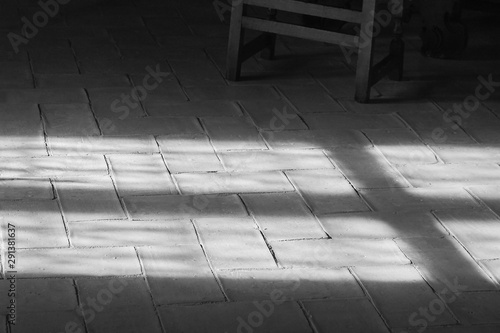 Sombre de una cruz en el convento © Aperezphoto