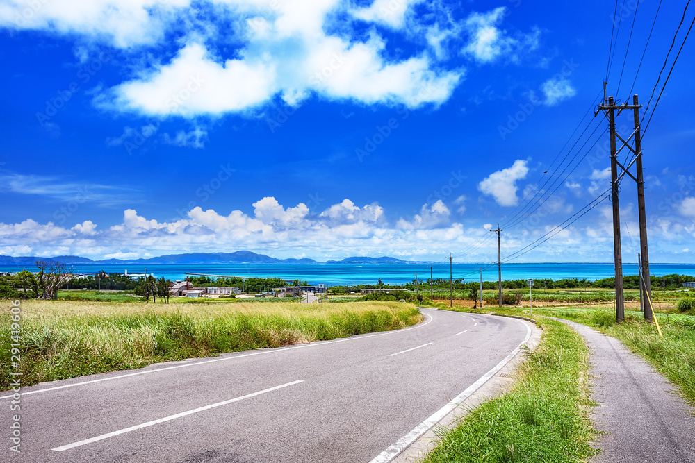 沖縄県・竹富町 夏の小浜島の風景