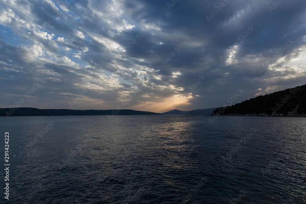 Obraz premium Lake at Sunset