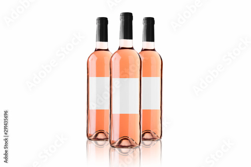 Mockup de botellas de vino rosado