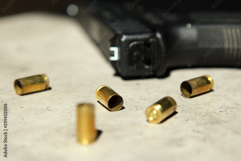 Airsoft weapon and ammunition bullets Airsoft weapon and ammunition bullets