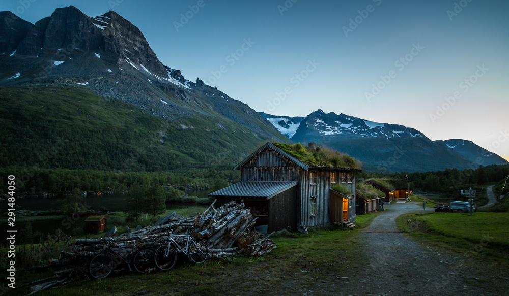 Innerdalshytta tourist shelter after dusk. Trollheimen National Park in Norway.