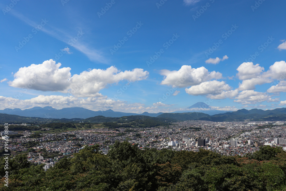 権現山（弘法山）から見た秦野市街（神奈川県）,Mt.Fuji and Hadano City(Kanagawa Pref,Japan)