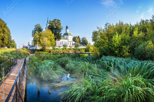 Спасо-Запрудненский храм в Костроме Spaso-Zaprudnensky temple in Kostroma photo