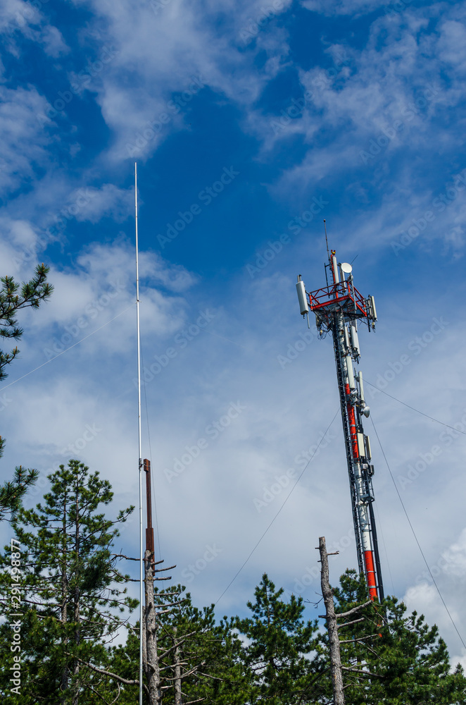 Obraz premium Antenna and lightning rod