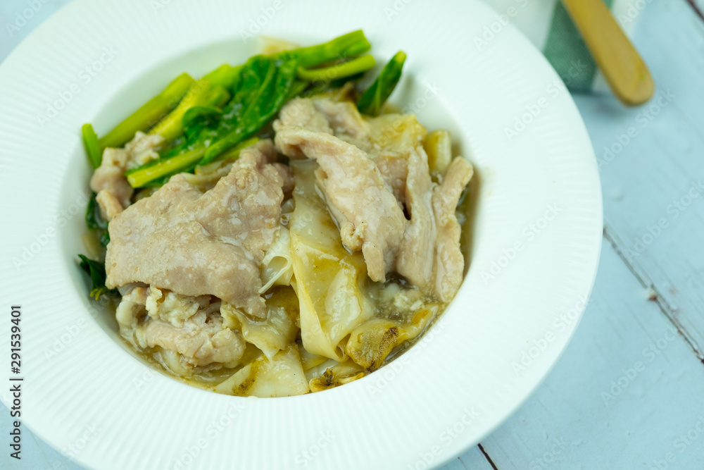 Fried noodle with pork and kale Fried noodle with pork and kale