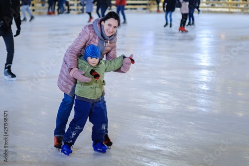 child winter rink family mother, ice.