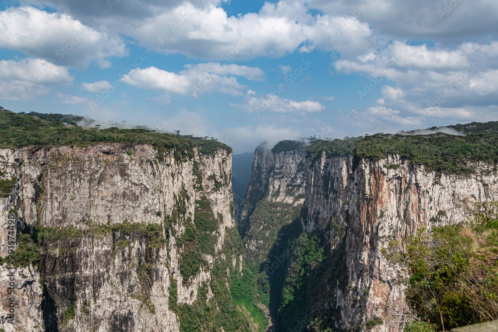 parque nacional y cañon de Itaimbezinho en Brasil parque nacional y cañon de Itaimbezinho en Brasil