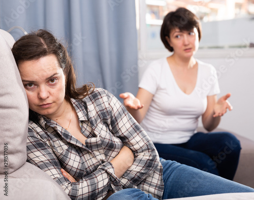 Silent resentment between sisters