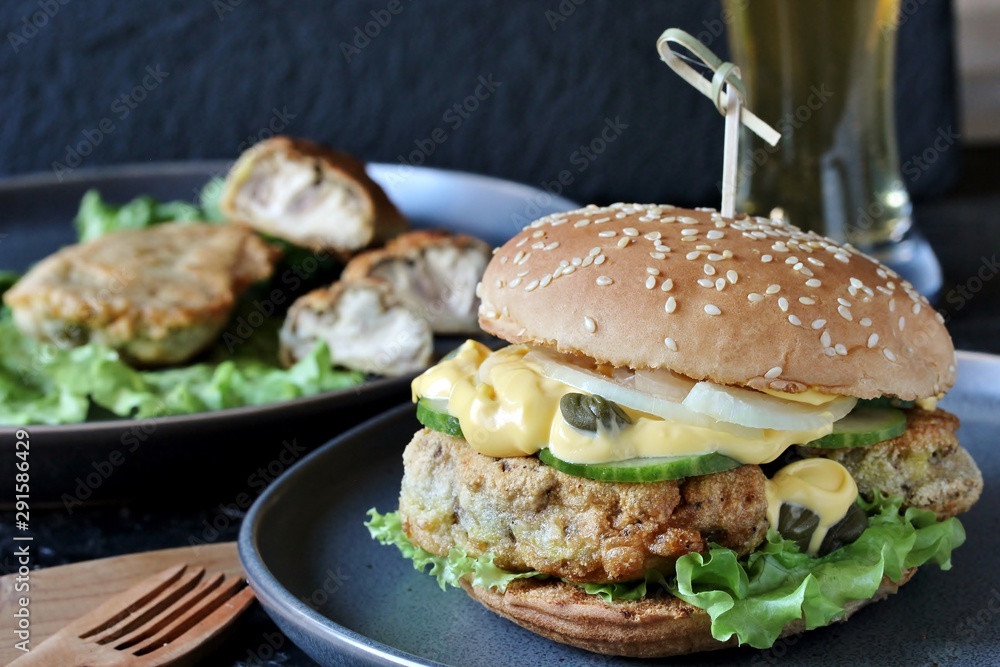 Foto de Brain Burger. Fried brains beef, calf or sheep are fried in
