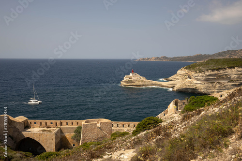 Entrée des bouches de Bonifacio, bateau